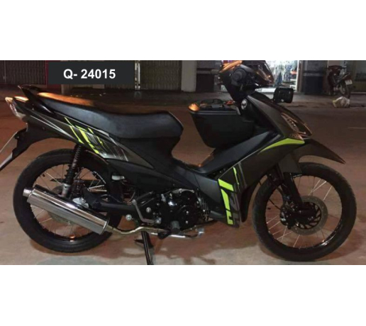 Q- 24015 AXELO KIEU CLICK 125 DEN XANH LA