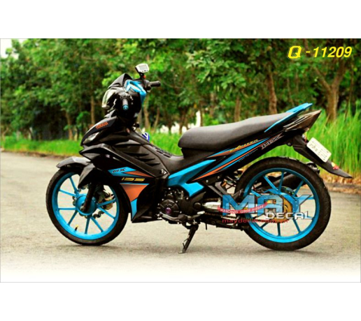 Q 11209 Exciter 2011 den cam xanh duong black blue orange duong net line tem roi mx