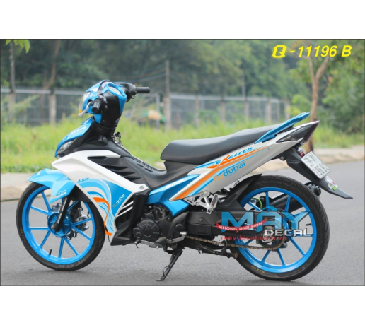 Q 11196 B EX 2011 DU BAI hang khong airline duong net tem roi xanh duong blue cam orange