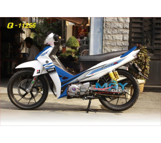 Q 11256 SIRIUS soc duong net line z trang xanh gp blue white