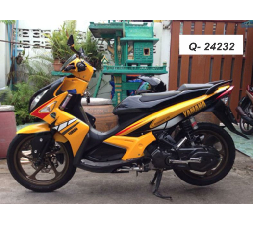 Q- 24232 NOUVO LX SOC YAMAHA VANG DEN