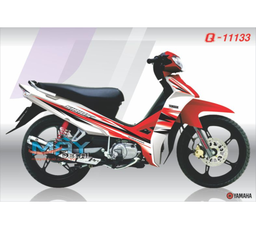 Q 11133 Sirius do den trang white black red duong net line
