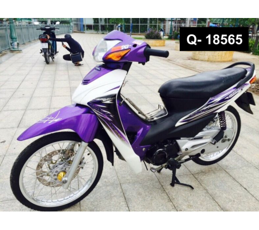 Q- 18565 WAVE RS SOC DUKE TIM TRANG
