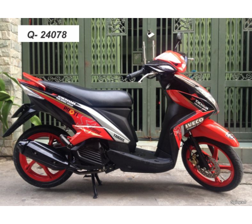 Q- 24078 LUVIAS AKRAPOVIC DO BAC DEN