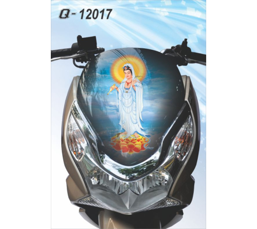 Q 12017  mat na PCX, Phat ba quan the am bo tat  den, xanh da troi may cloud 