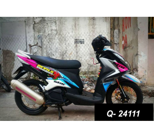 Q- 24111 LUVIAS DEVILS SHOWDOWN DEN HONG XANH