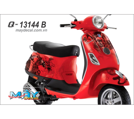 Q 13144 B VESPA DO Rong chau a long dragon trang den grayscale black white do red